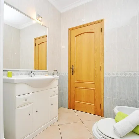 Paphos By Algarve Vacation Албуфейра