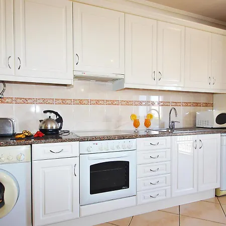 Apartman Paphos By Algarve Vacation