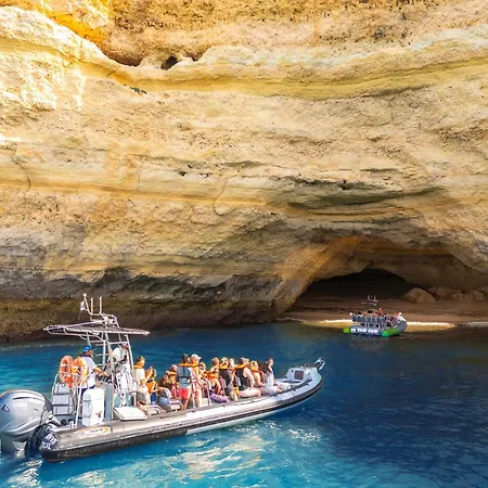 Paphos By Algarve Vacation Апартаменты *