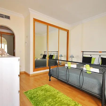 Apartamento Paphos By Algarve Vacation *