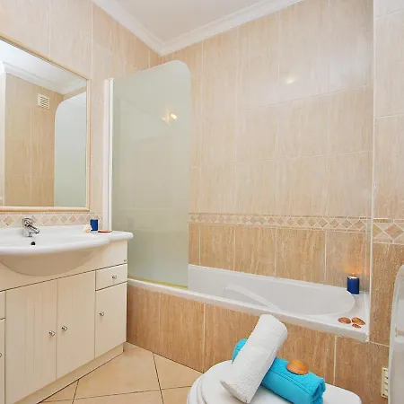 Paphos By Algarve Vacation 아파트 알부페이라