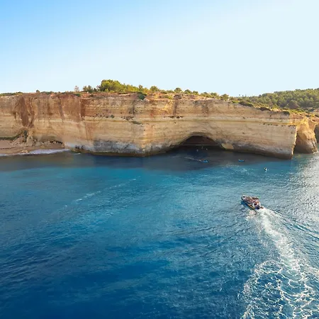 아파트 Paphos By Algarve Vacation 알부페이라